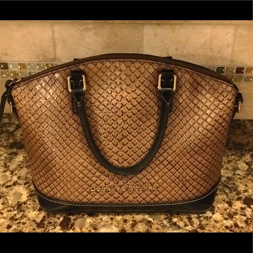 Dooney & Bourke Purse